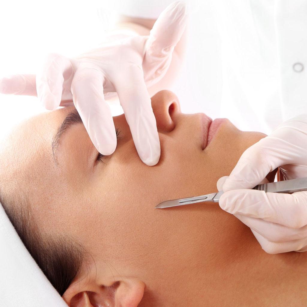 Dermaplaning Facial